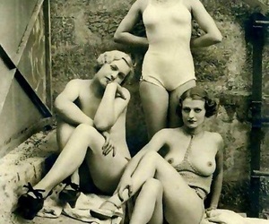 Retro flappers girls with in the..